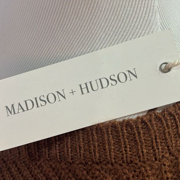 NWT MADISON & Hudson Lightweight Brown Sweater Large. WT216 - Picture 4 of 6